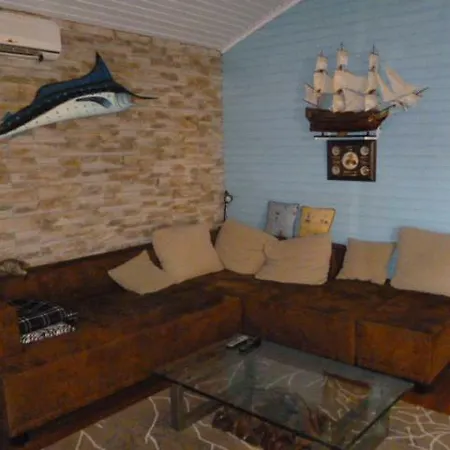 Holdings Houseboat *
